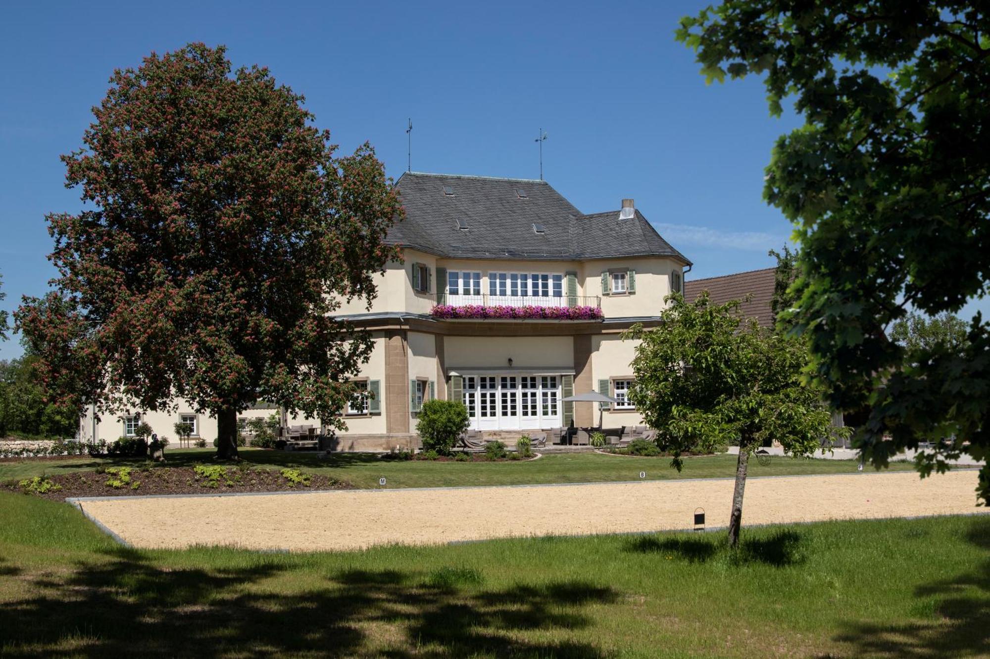 Schloss Falkenhaus Bad Berneck im Fichtelgebirge Luaran gambar